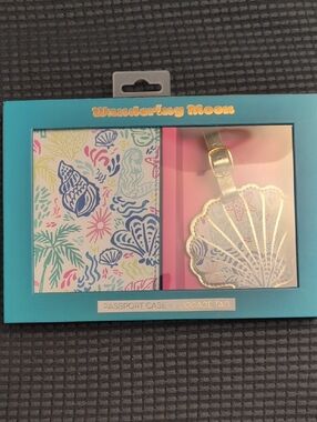 Wandering Moon Pink Shell Passport Case & Luggage Tag Set